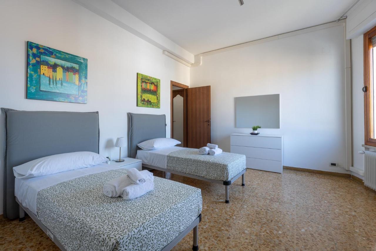 Ferienwohnung Pisa Quiet And Bright Flats With Balcony Exterior foto